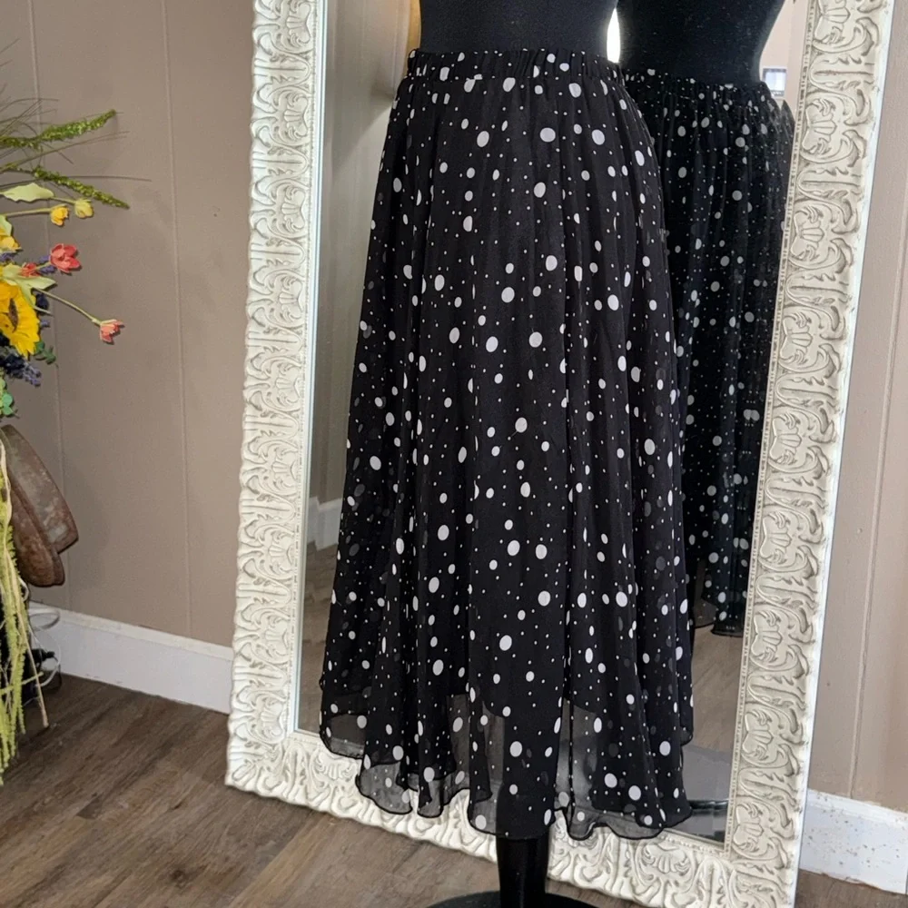 LAPIS • Polka Dot Twirl Skirt - Picture 10 of 10